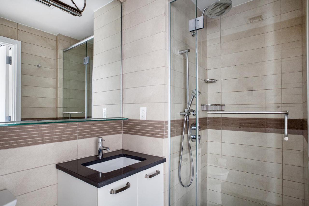 Apartment Gorgeous Midtown W 1br W Gym Nr Times Sq Nyc-651 New York